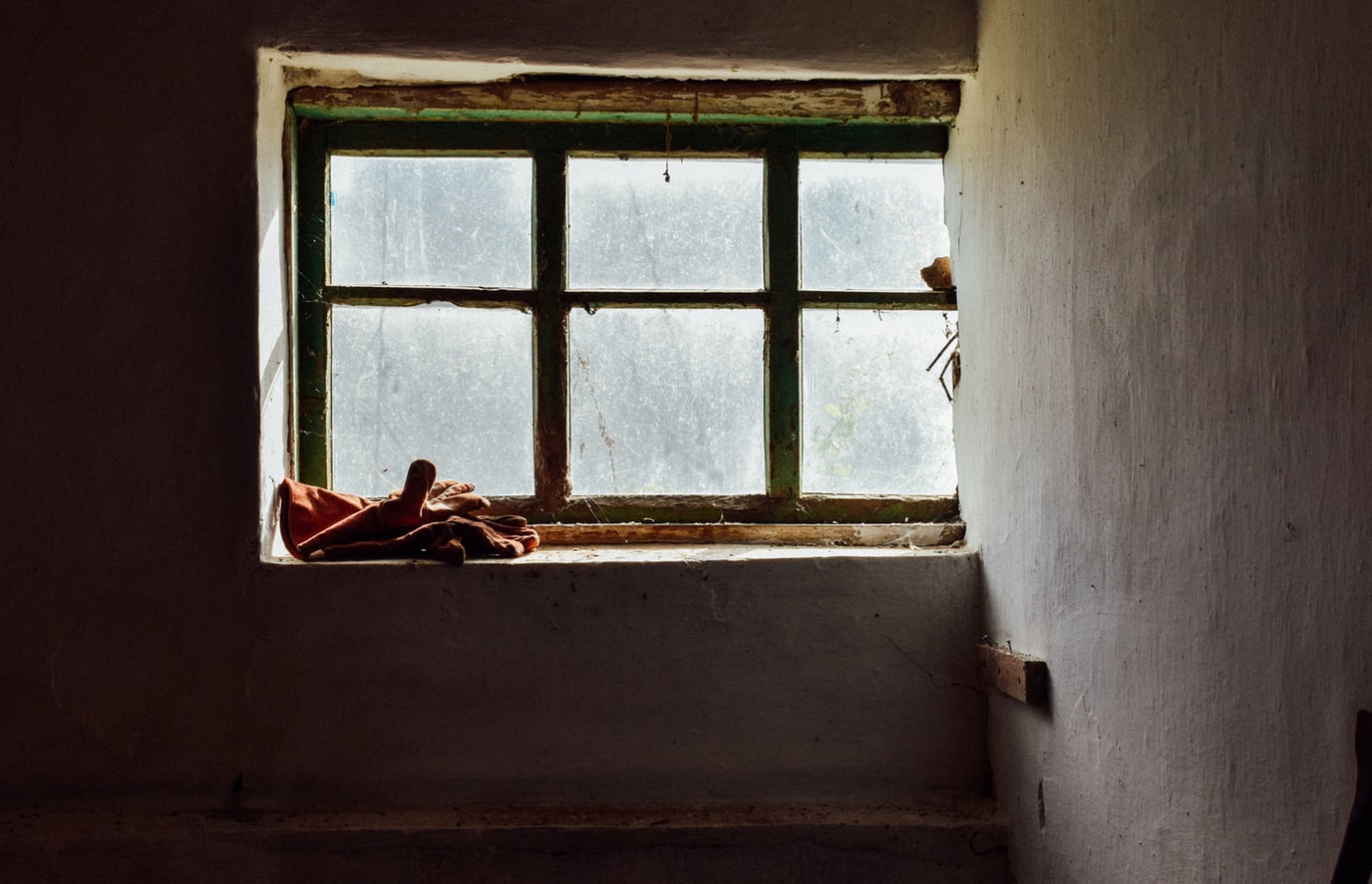 dirty windows stylish baguio home